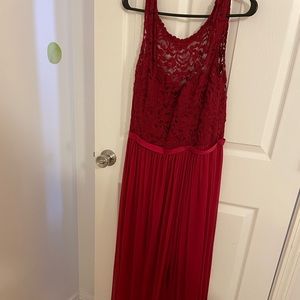 Apple style #4XLF19328. Long Bridesmaid Dress
Worn once, never altered.